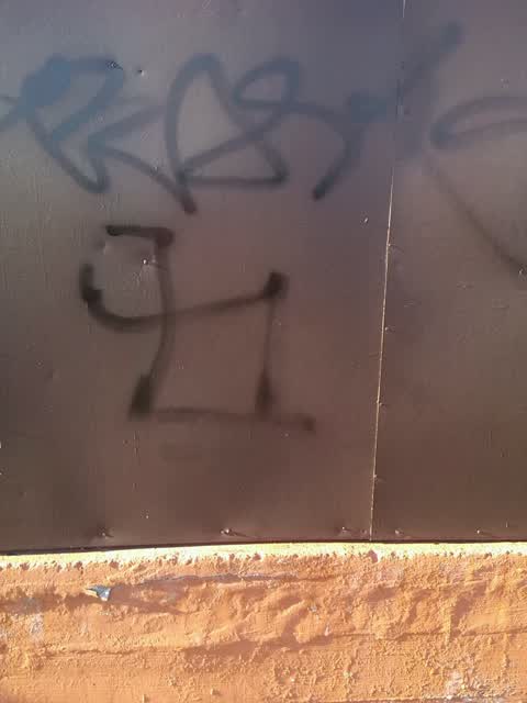 Graffiti, a report photo