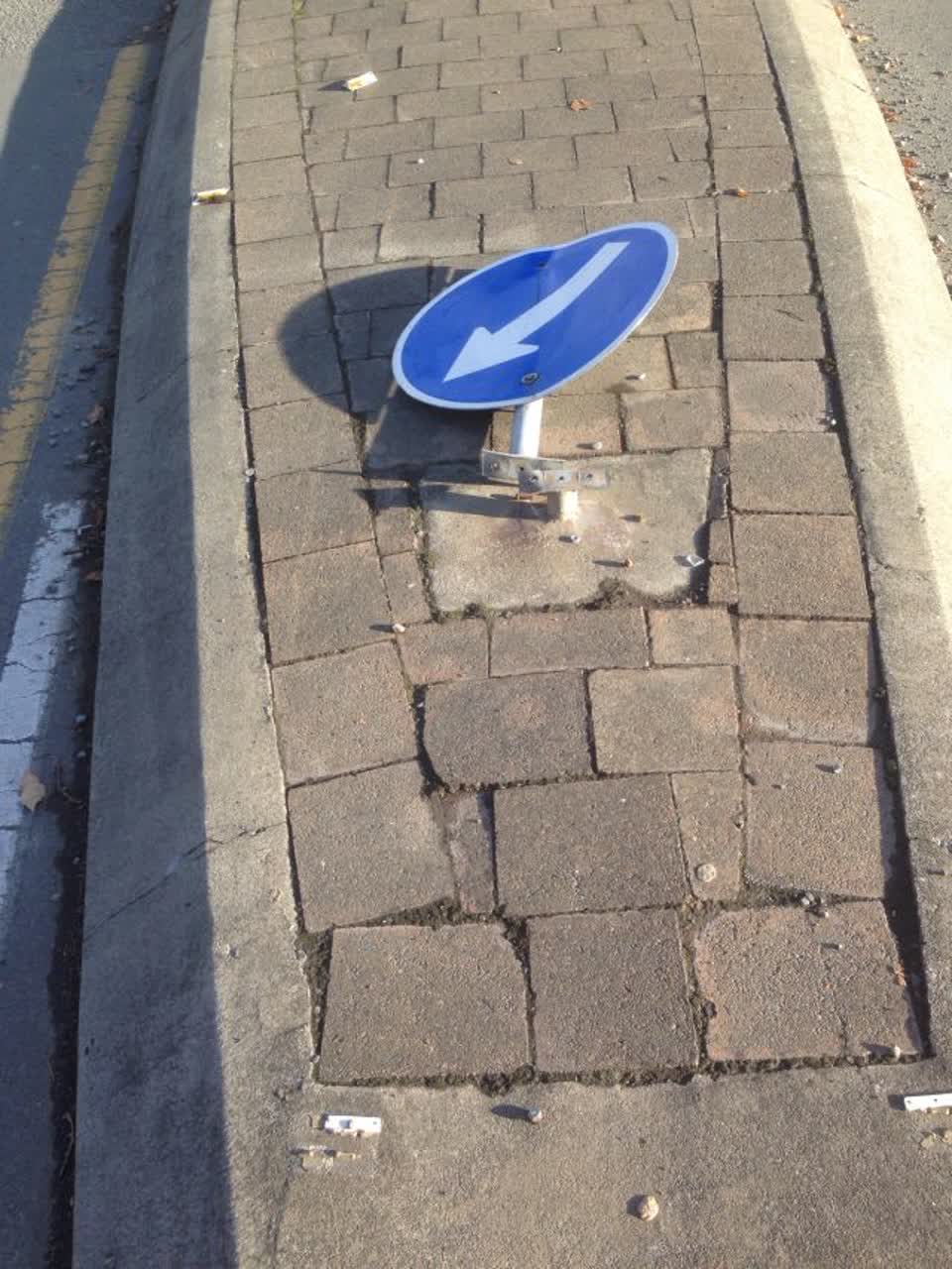 The photograph attached to this roading/streets report