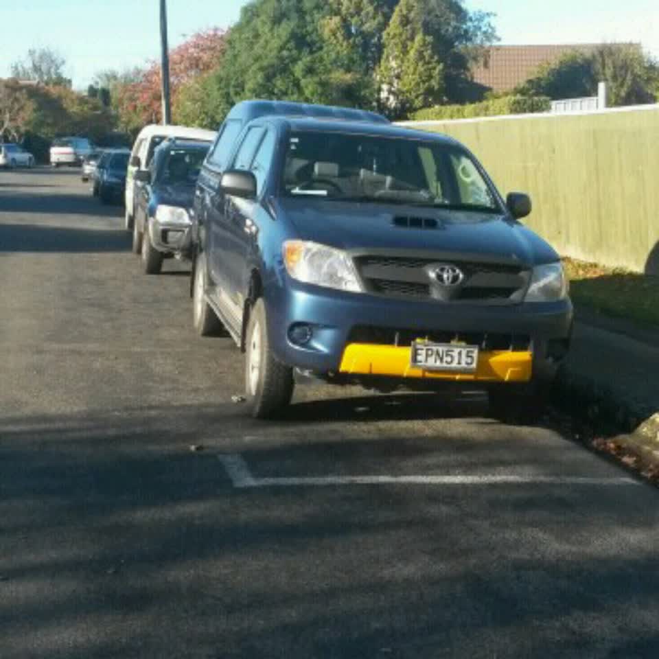 The photograph attached to this roading/streets report