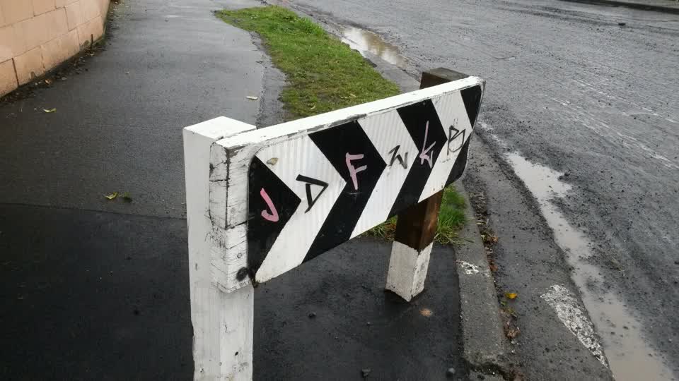 The photograph attached to this graffiti report