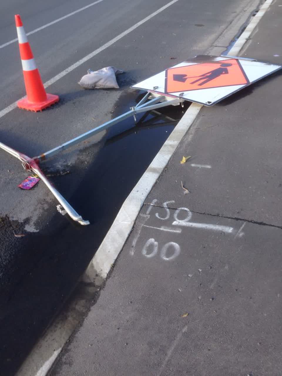 The photograph attached to this roading/streets report