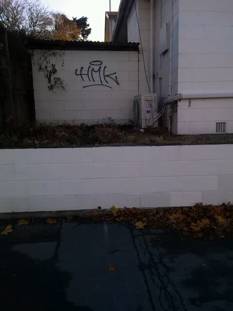 Graffiti, a report photo