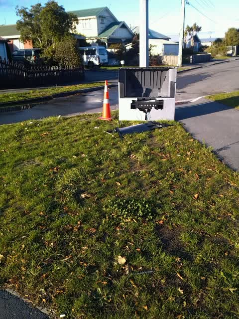 Rubbish/Recycling, a report photo