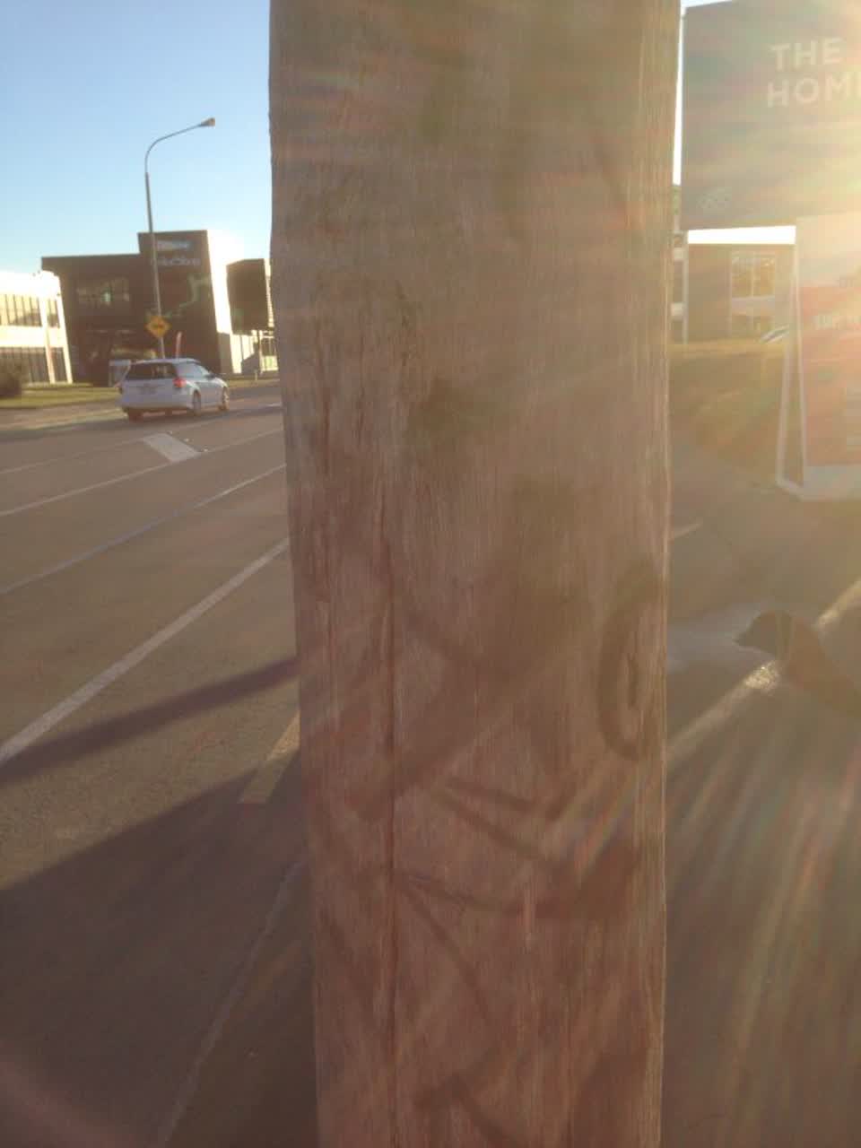 The photograph attached to this graffiti report