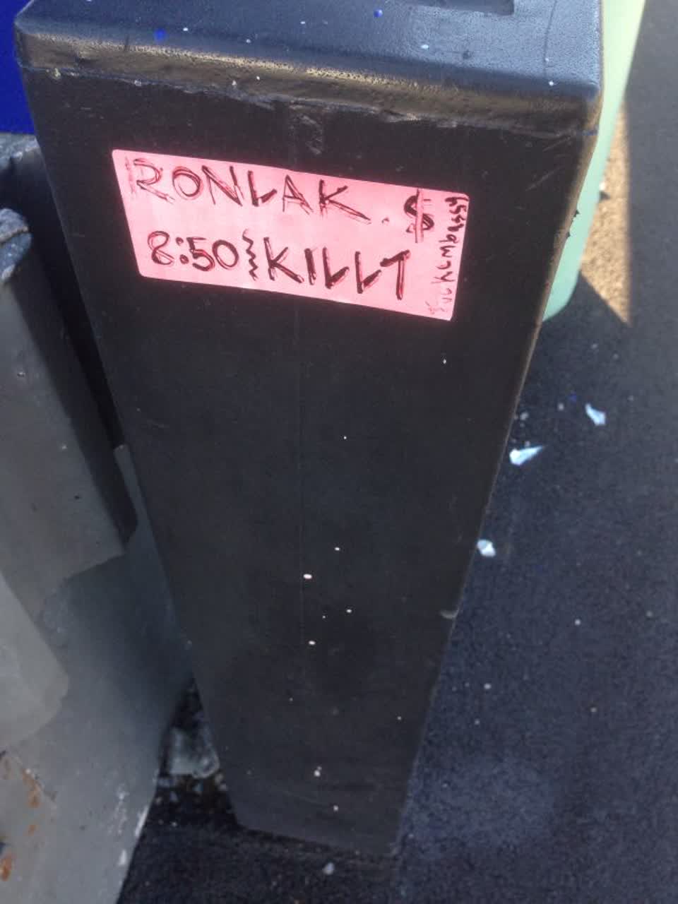 The photograph attached to this graffiti report