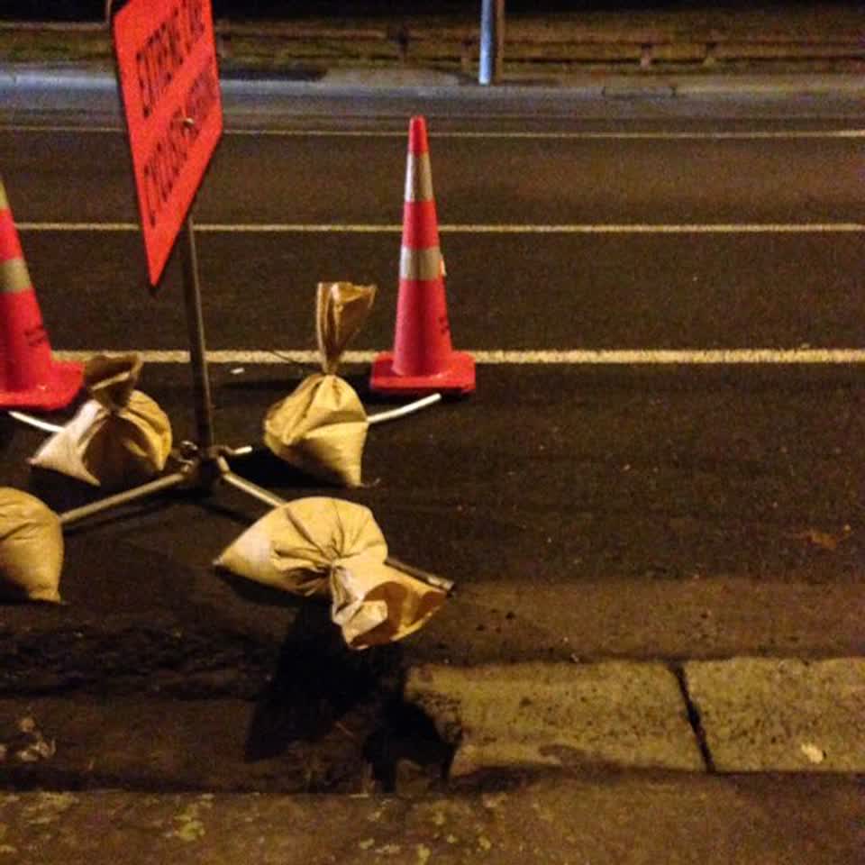 The photograph attached to this roading/streets report