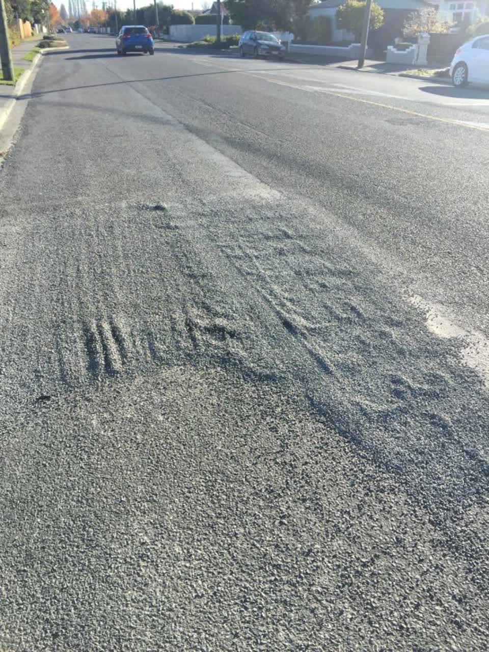 The photograph attached to this roading/streets report