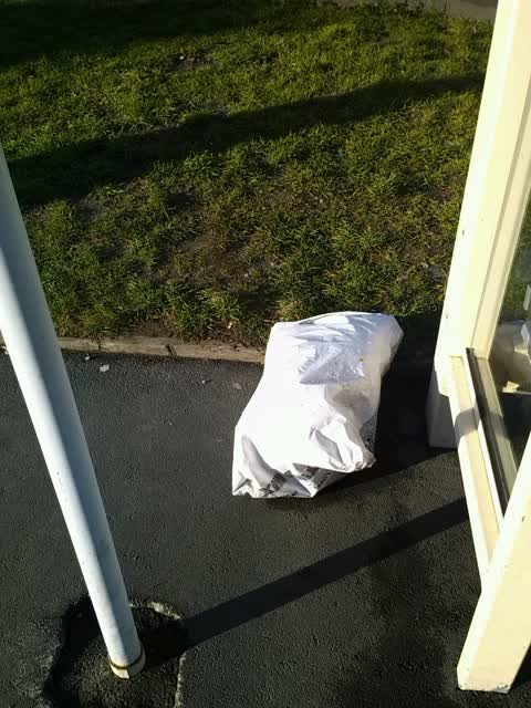 Rubbish/Recycling, a report photo