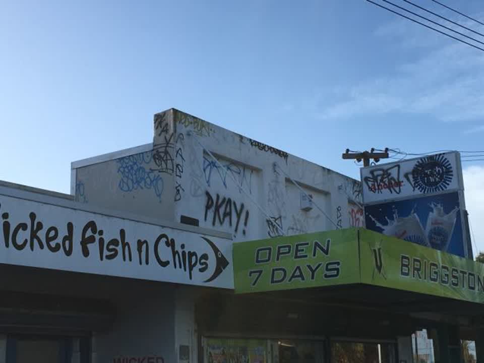 The photograph attached to this graffiti report