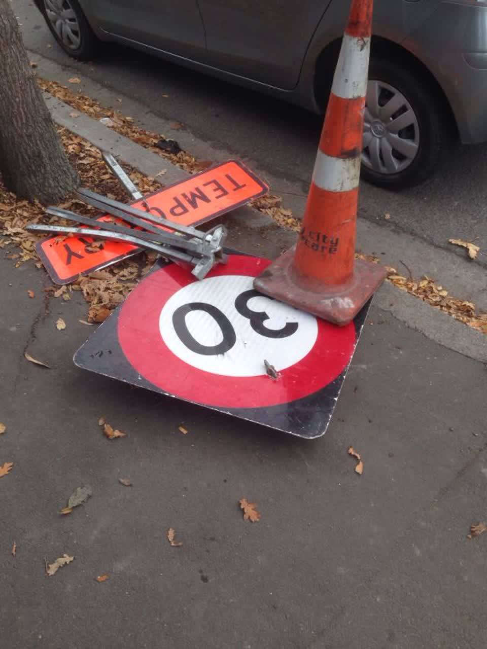 The photograph attached to this roading/streets report