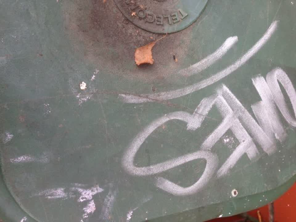 The photograph attached to this graffiti report