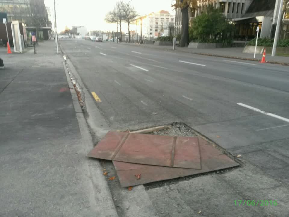 The photograph attached to this roading/streets report