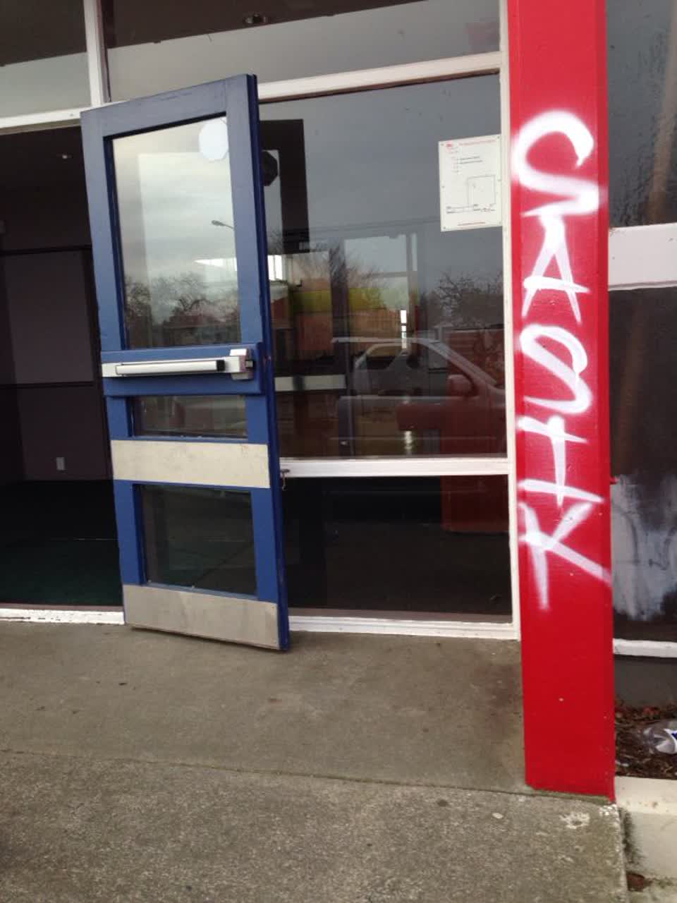 The photograph attached to this graffiti report