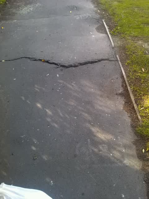 Roading/Streets, a report photo