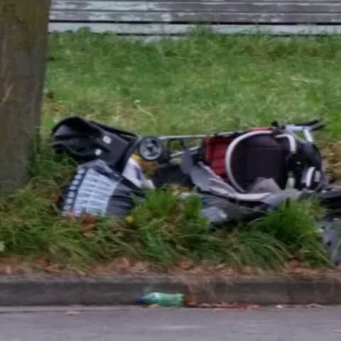 Rubbish/Recycling, a report photo