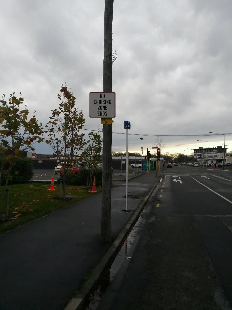 The photograph attached to this roading/streets report