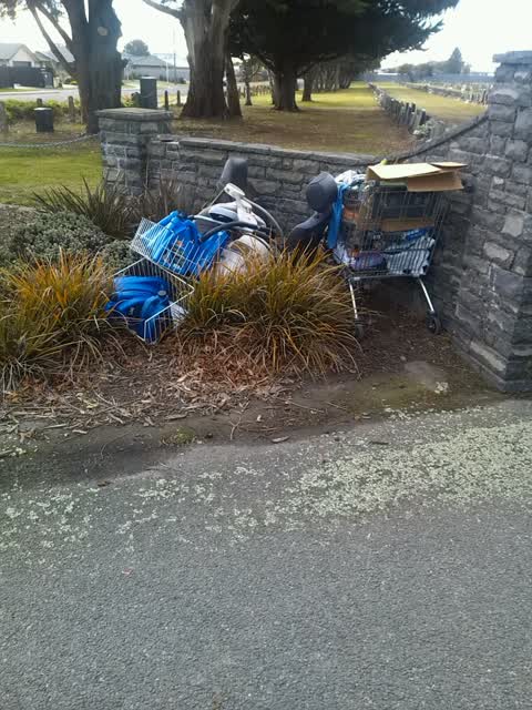 Rubbish/Recycling, a report photo