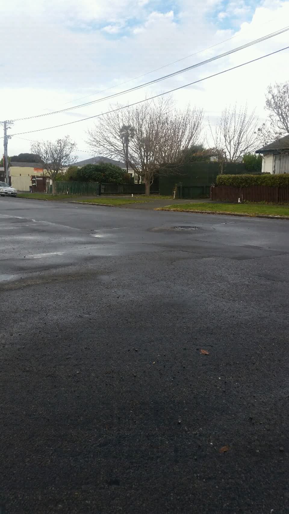 The photograph attached to this roading/streets report