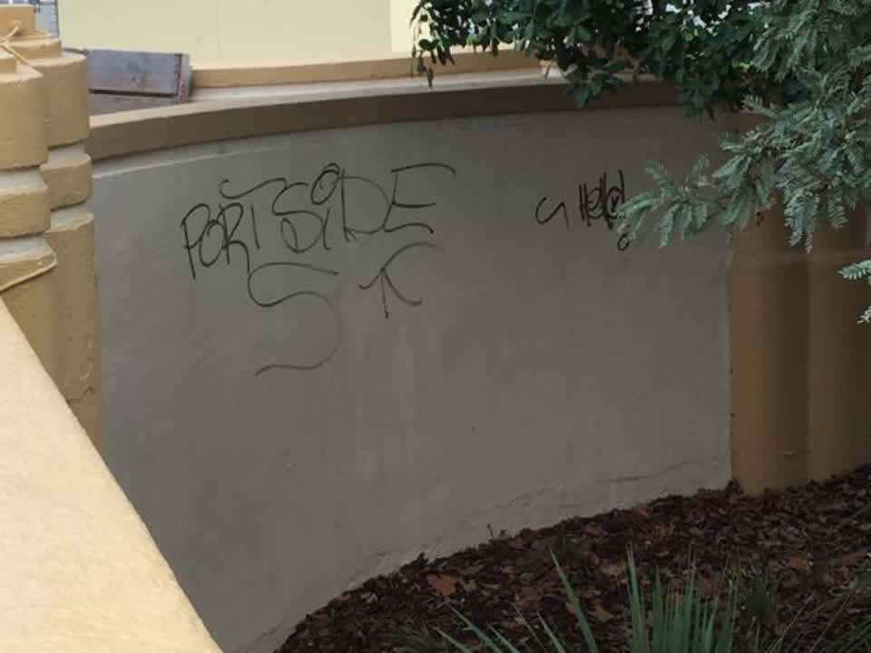The photograph attached to this graffiti report