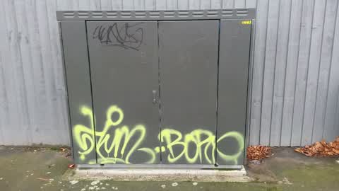 Graffiti, a report photo