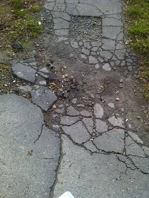 Roading/Streets, a report photo