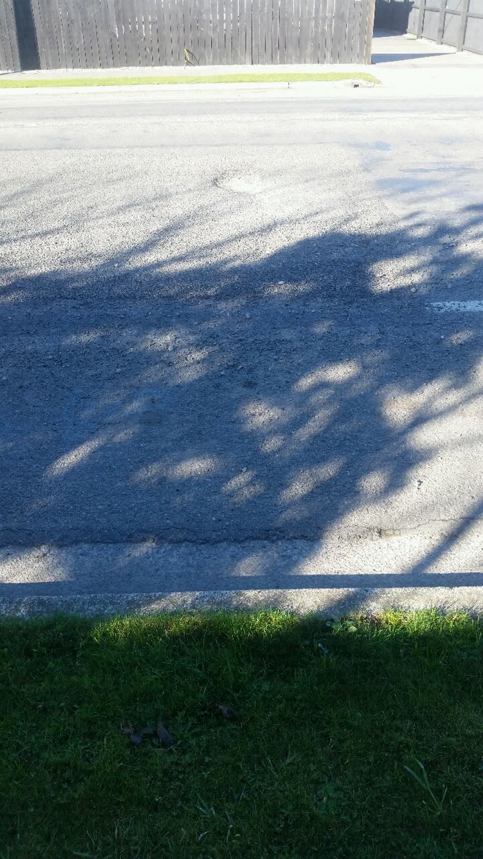 The photograph attached to this roading/streets report