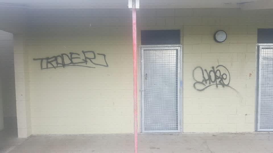The photograph attached to this graffiti report