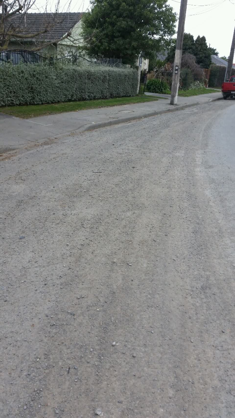 The photograph attached to this roading/streets report