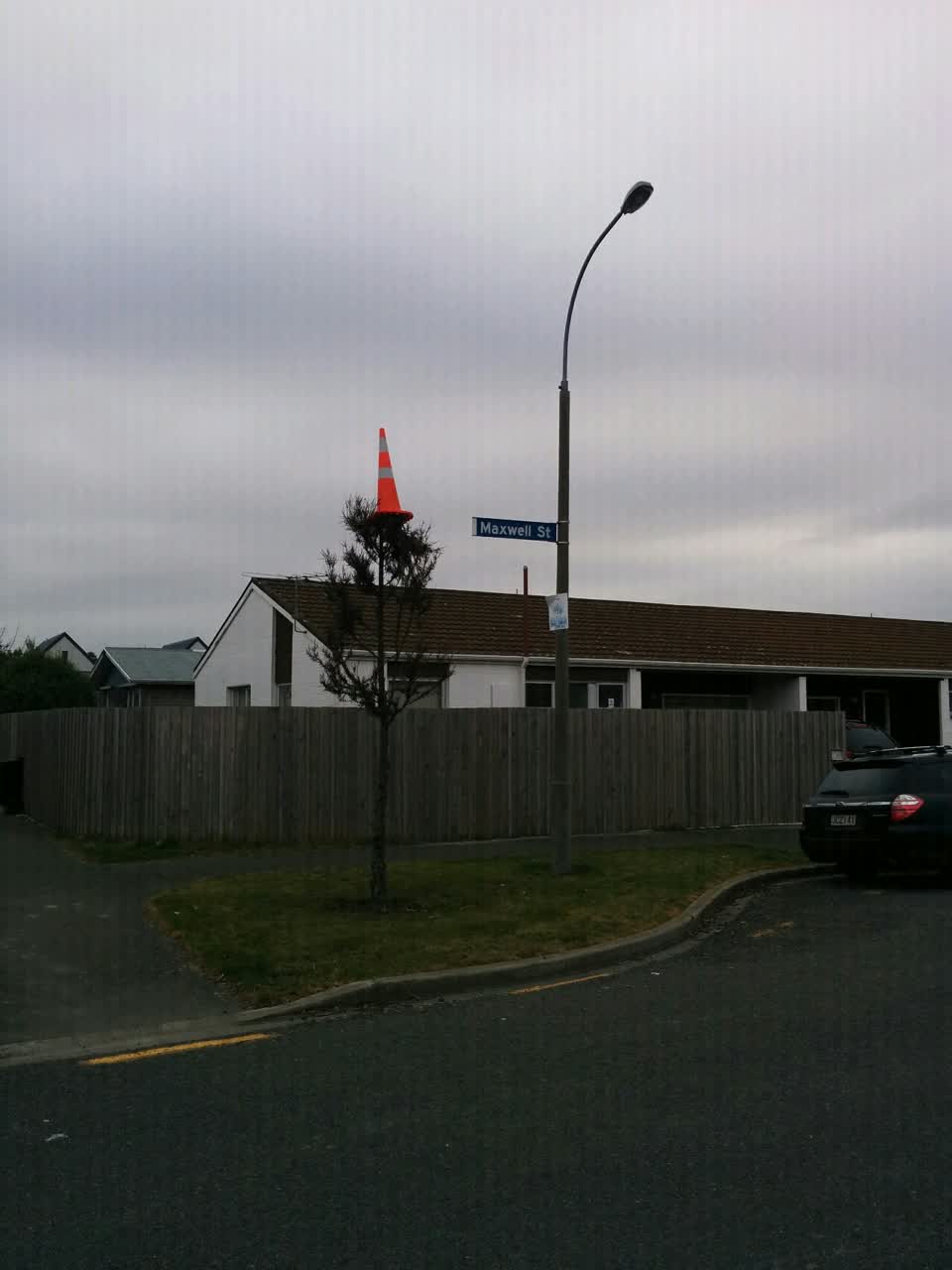 The photograph attached to this roading/streets report