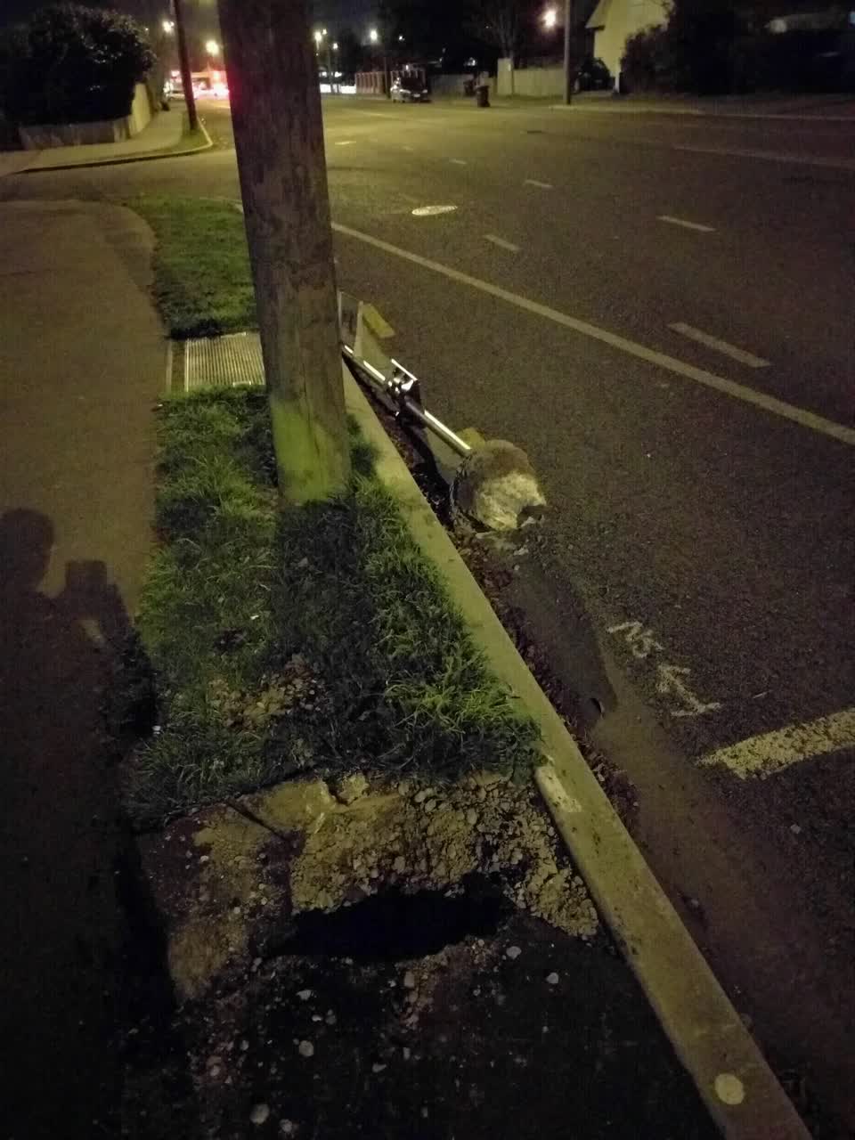The photograph attached to this roading/streets report