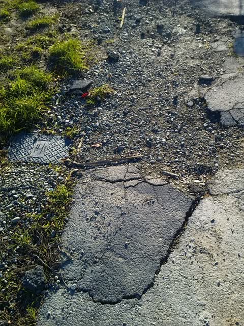 Roading/Streets, a report photo