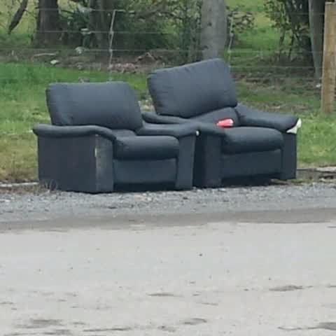 Rubbish/Recycling, a report photo