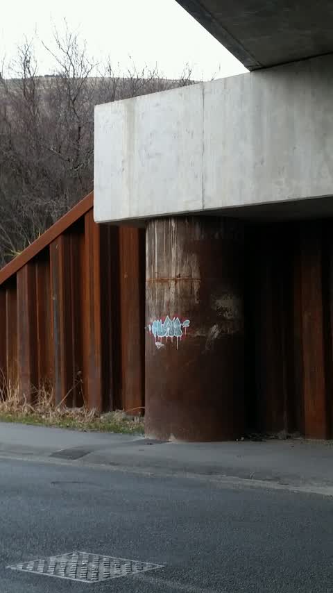 Graffiti, a report photo