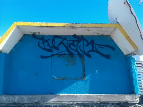 Graffiti, a report photo