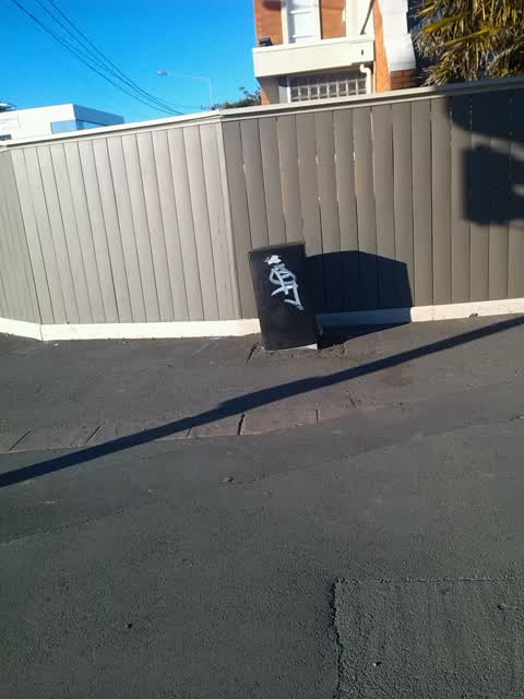 Graffiti, a report photo