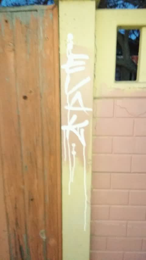 Graffiti, a report photo
