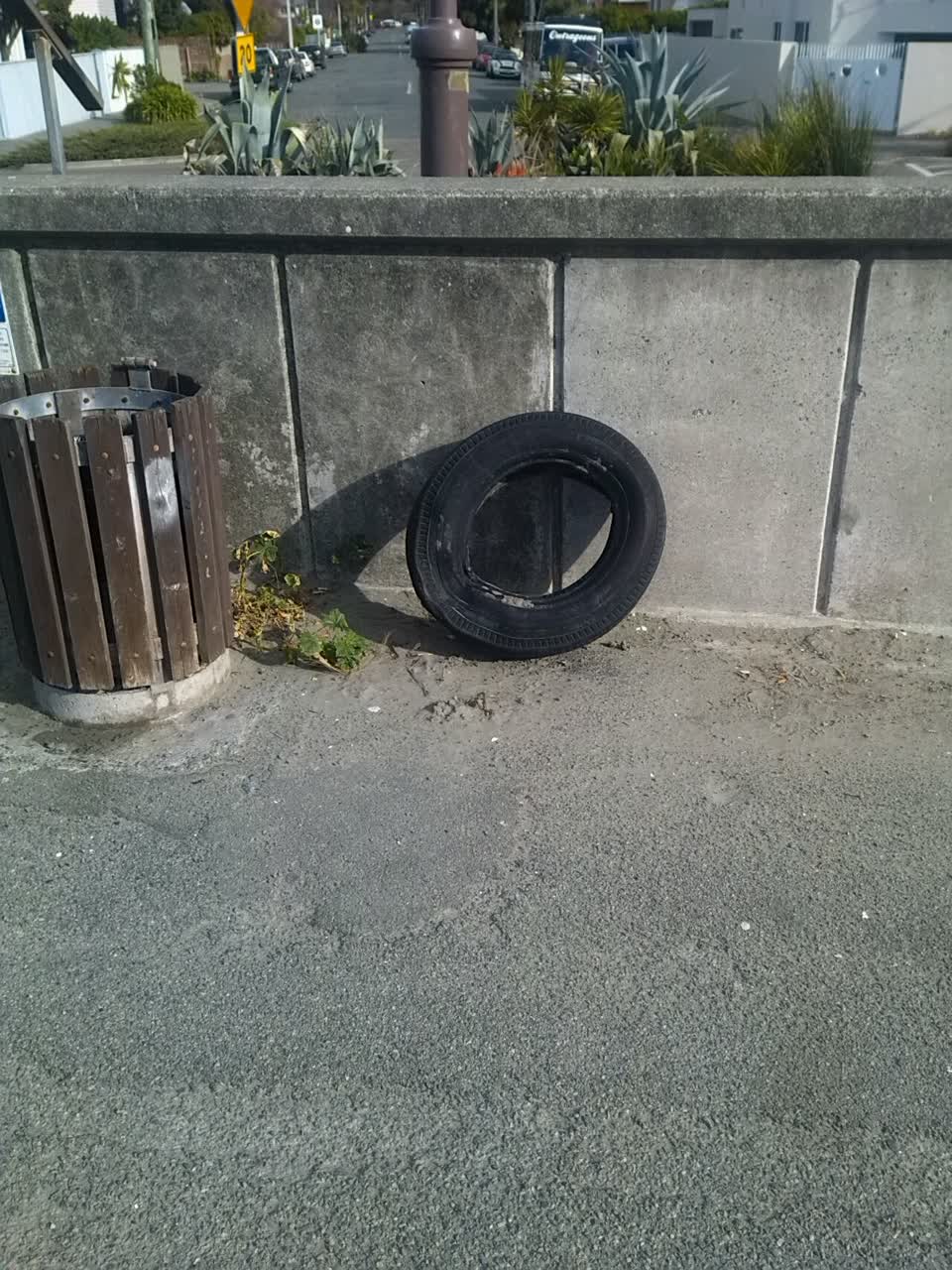 The photograph attached to this rubbish/recycling report