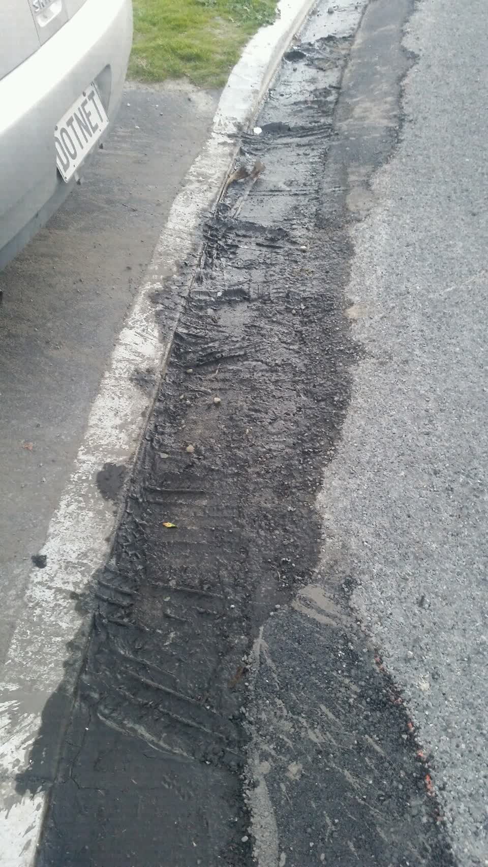 The photograph attached to this roading/streets report