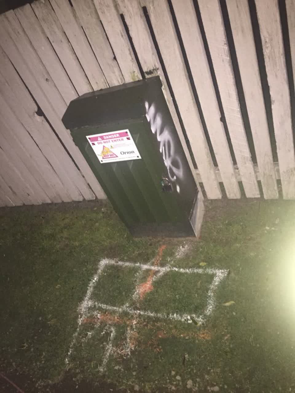 The photograph attached to this graffiti report