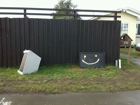 Rubbish/Recycling, a report photo