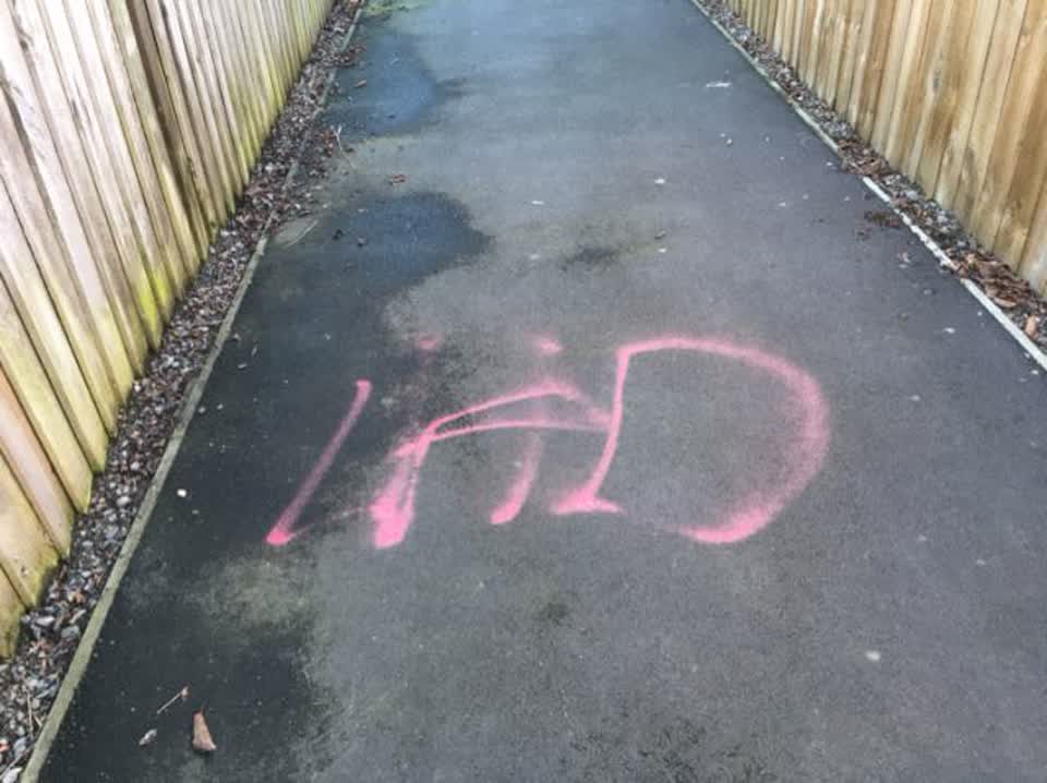 The photograph attached to this graffiti report