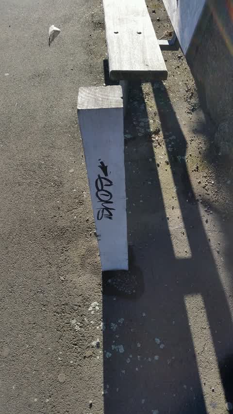 Graffiti, a report photo