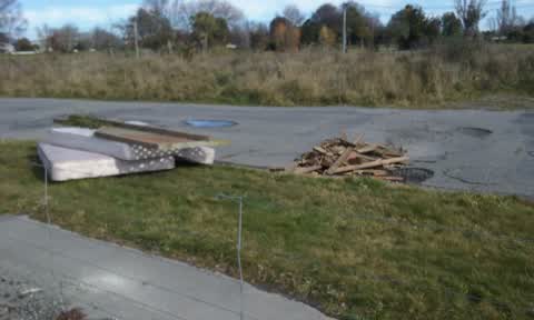 Rubbish/Recycling, a report photo