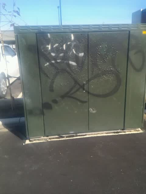 Graffiti, a report photo