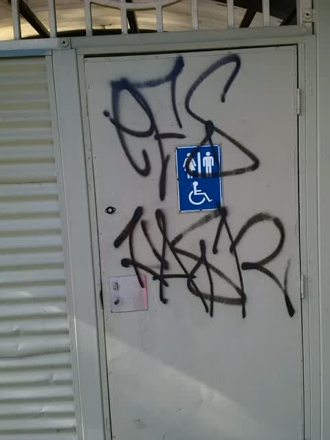 Graffiti, a report photo