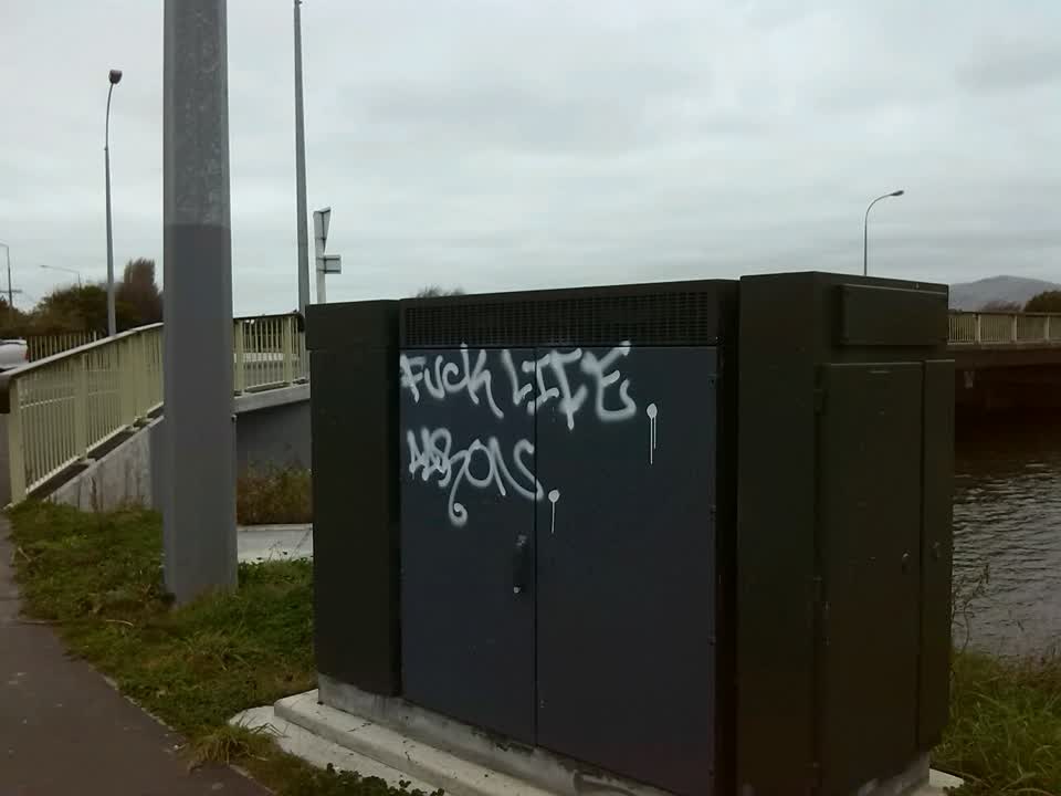 The photograph attached to this graffiti report