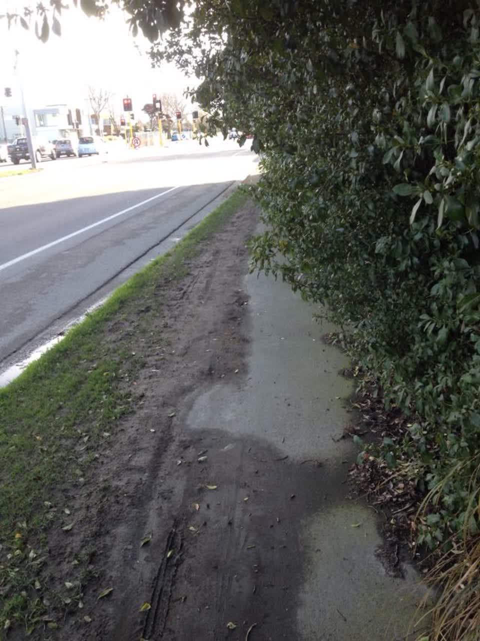 The photograph attached to this roading/streets report