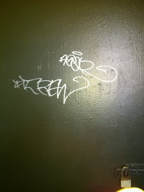 Graffiti, a report photo