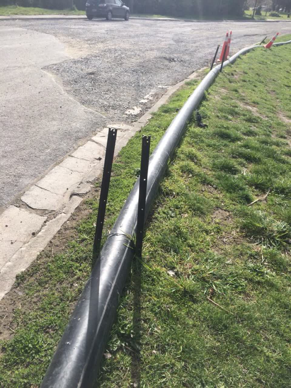 The photograph attached to this roading/streets report