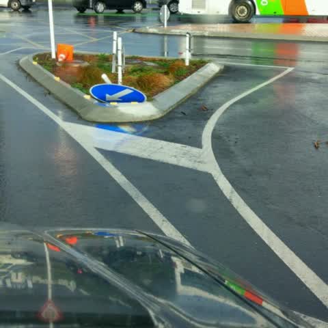 Roading/Streets, a report photo